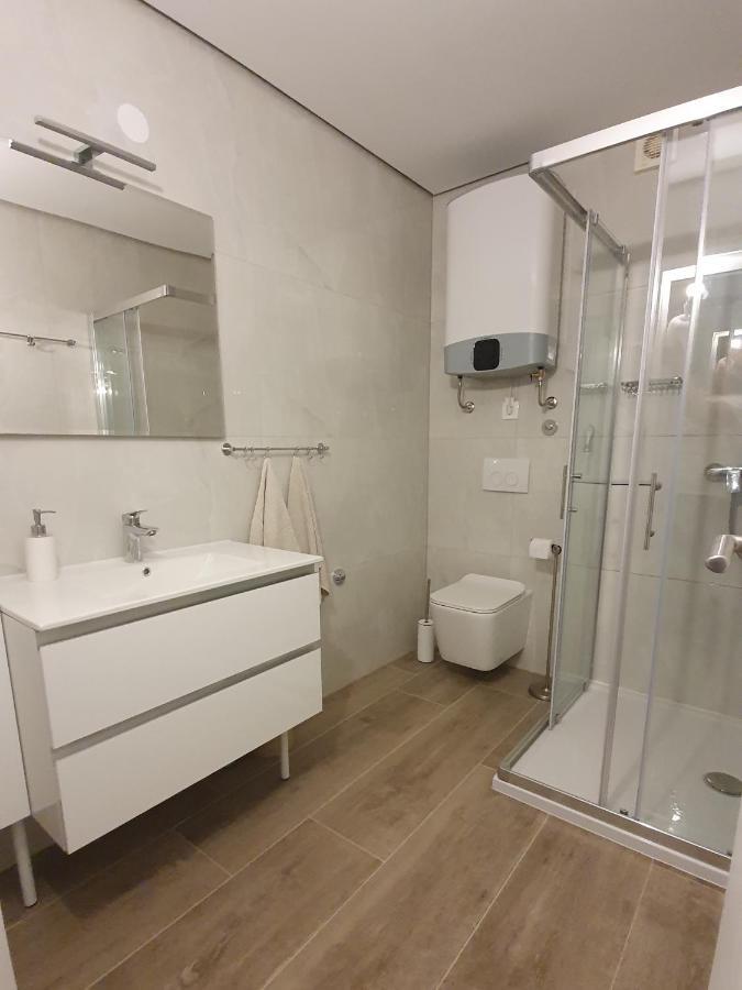 Divine View Apartma Njivice Exterior foto